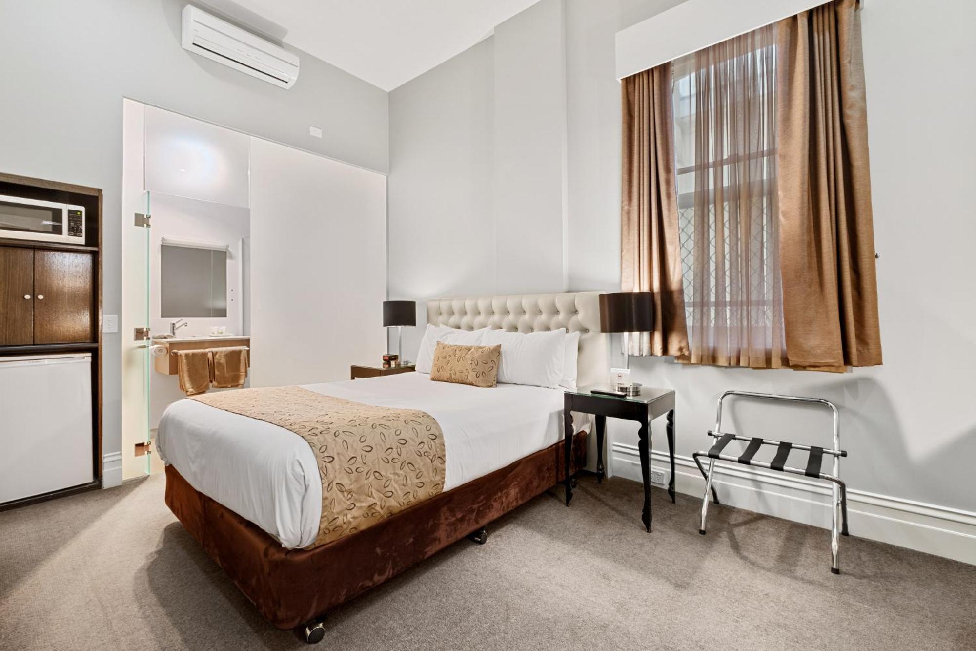 Quality Inn The George Hotel Ballarat Exterior photo